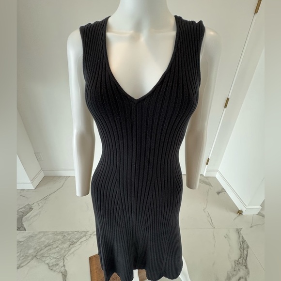 BCBG MaxAzria Ribbed Tank Dress size XXS Sleeveless Black with attached belt - Picture 4 of 10